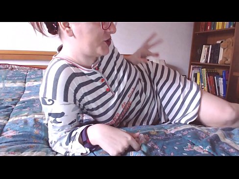 ❤️ Huelt dëse grousse schwaarze Hunn an Ärem Mond klenge Sklave ❤️❌ Qualitéit Porno bei eis ️❤
