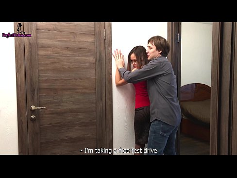 ❤️ Sexy Realtor ruckt sensuell Hir Pussy a Ficks beim Verkaf vun hirem Appartement - Krempai ❤️❌ Qualitéit Porno bei eis ️❤