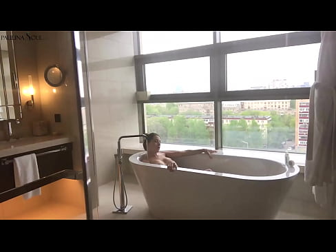 ❤️ Enorm Babe Leidenschaftlech ruckelt hir Muschi am Buedzëmmer ❤️❌ Qualitéit Porno bei eis ️❤