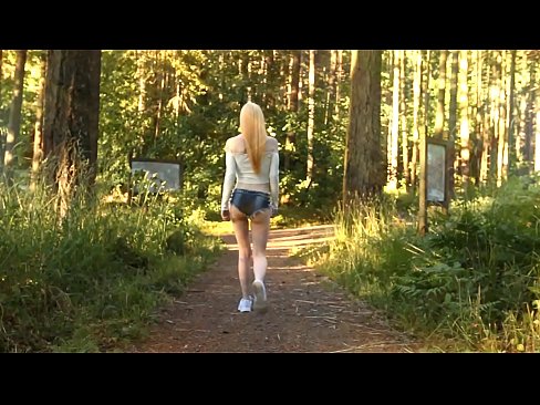 ❤️ Schéin Fra beweegt sech lues, net plakeg Video ❤️❌ Qualitéit Porno bei eis ️❤