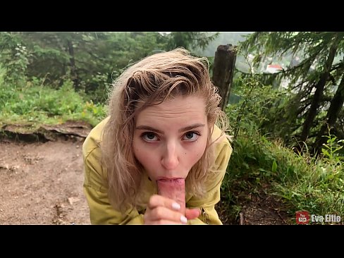 ❤️ Meedchen drénkt kum no engem ëffentleche Blowjob - Eva Elfi ❤️❌ Qualitéit Porno bei eis ️❤