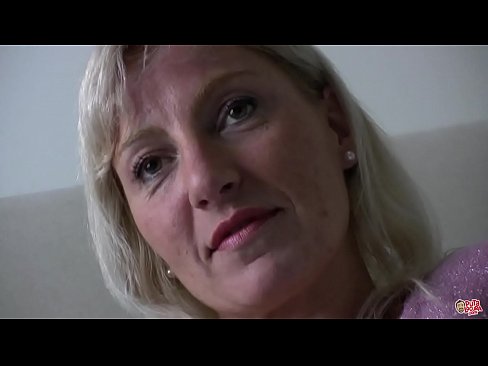 ❤️ D'Mamm, déi mir all gefuckt hunn ... Dame, behuelen Iech! ❤️❌ Qualitéit Porno bei eis ️❤